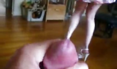 肛門の妻淡い肌に赤の商品に大きなコックBlowjob 手コキ 風俗 動画 j