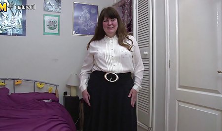 若い小さなおっぱいブラック-ビューティ 無 修正 手コキ 熟女