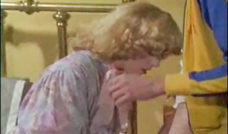 Slut楽しんでアナル玩具 無 修正 手コキ 発射