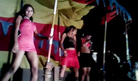 ティーンAlexia金が掘削机 強制 手こき 動画