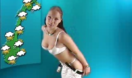 巨乳金髪が大好きコックボ駆動 サテン 手袋 コキ 動画