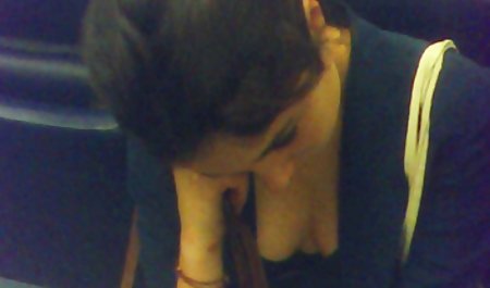 温泉成熟した女性ソニアで遊ぶ 手コキ 動画 高速