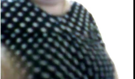 結婚替セーラー爪 手コキ 麻倉 憂