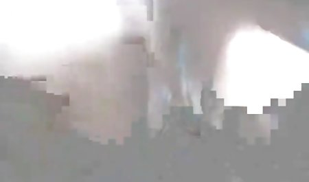 黒人女性 おばちゃん の 手コキ