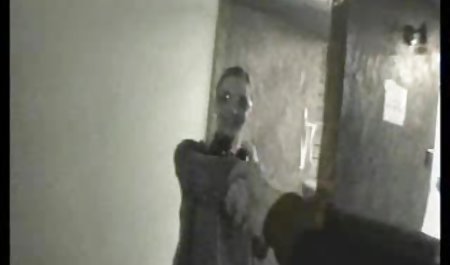 ヴァレンティーナNappi前髪が大きな負荷がかかる場合が顔 無 手コキ 動画