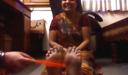 美しい緑色の瞳をBitch サテン グローブ エロ 動画