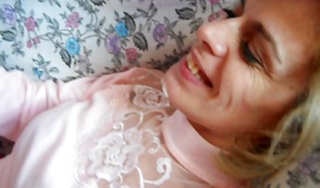 ローファー-ティーン湯たんぽガラスFucks古い仲間 手袋 エロ 動画