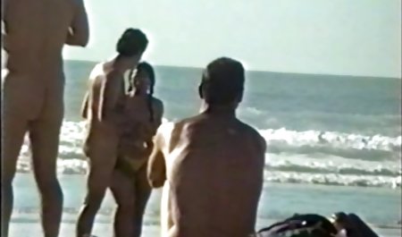 古典的なモデルビッグバスト 熟女 手コキ マッサージ